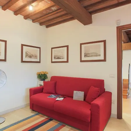 Casa Di Dante 피사